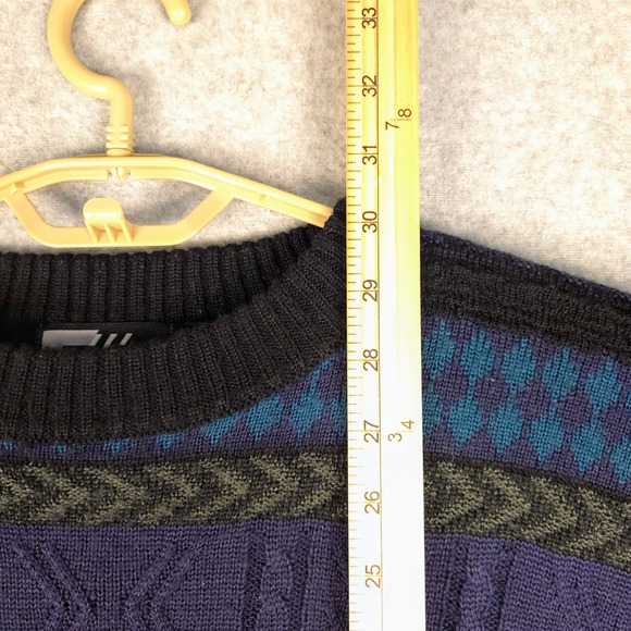 Tyrolia Skiwear Men's Sweater Medium Purple‎ Blue Vintage Patterned Wool Blend - Picture 7 of 7